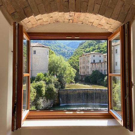 Appartamento Borgo San Tomaso, Tra Storia E Natura โรเวเรโต ภายนอก รูปภาพ
