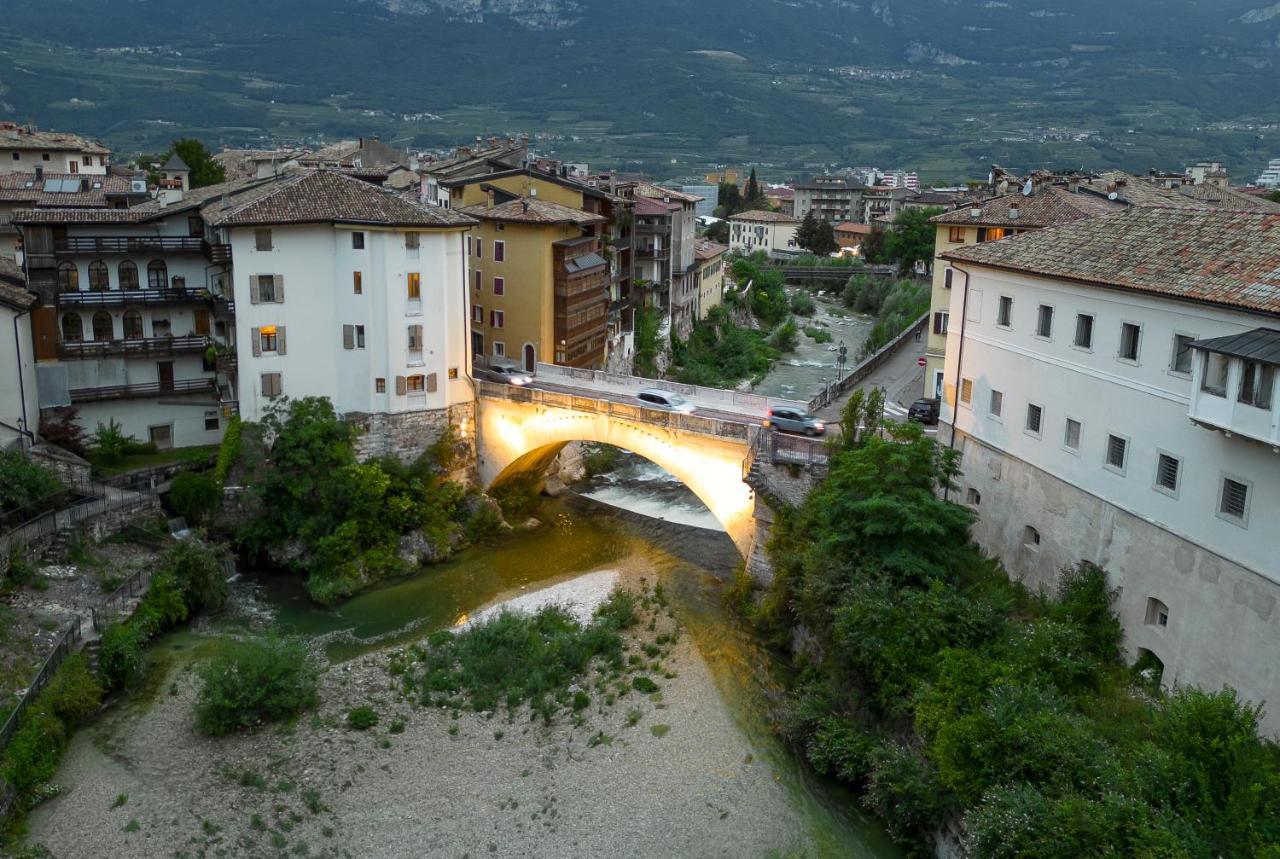 Appartamento Borgo San Tomaso, Tra Storia E Natura โรเวเรโต ภายนอก รูปภาพ