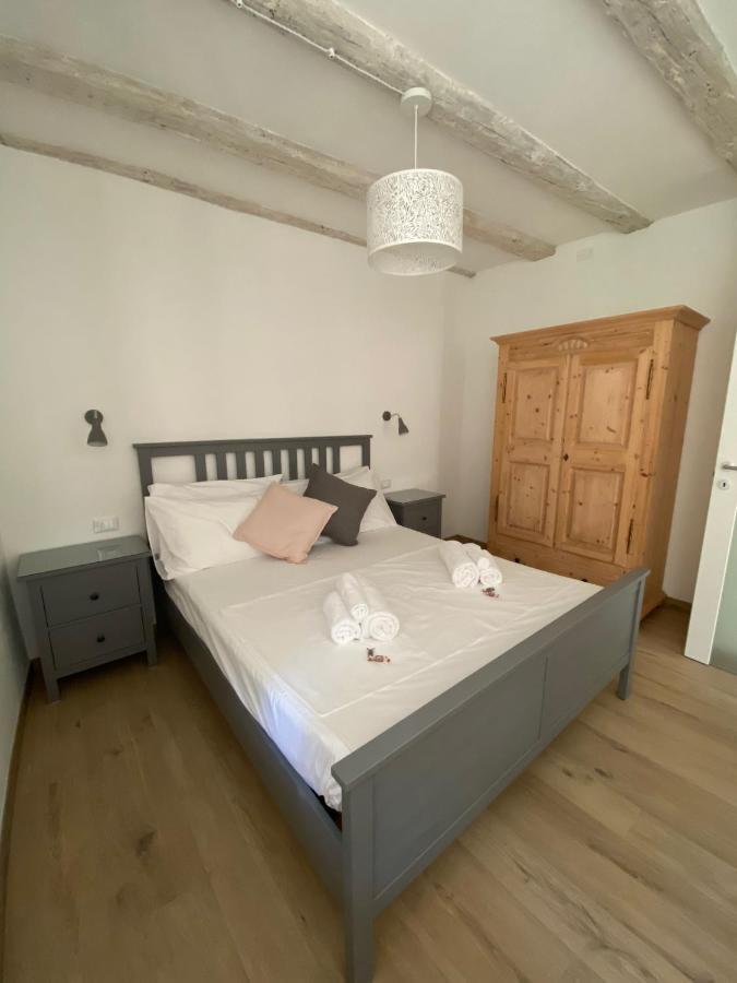 Appartamento Borgo San Tomaso, Tra Storia E Natura โรเวเรโต ภายนอก รูปภาพ