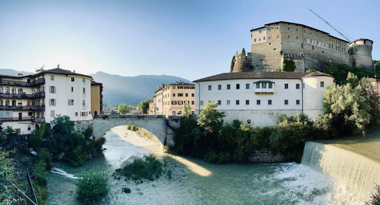 Appartamento Borgo San Tomaso, Tra Storia E Natura โรเวเรโต ภายนอก รูปภาพ