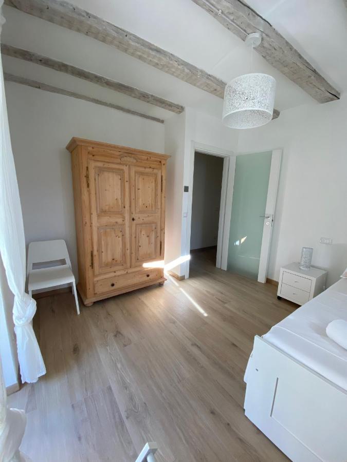 Appartamento Borgo San Tomaso, Tra Storia E Natura โรเวเรโต ภายนอก รูปภาพ