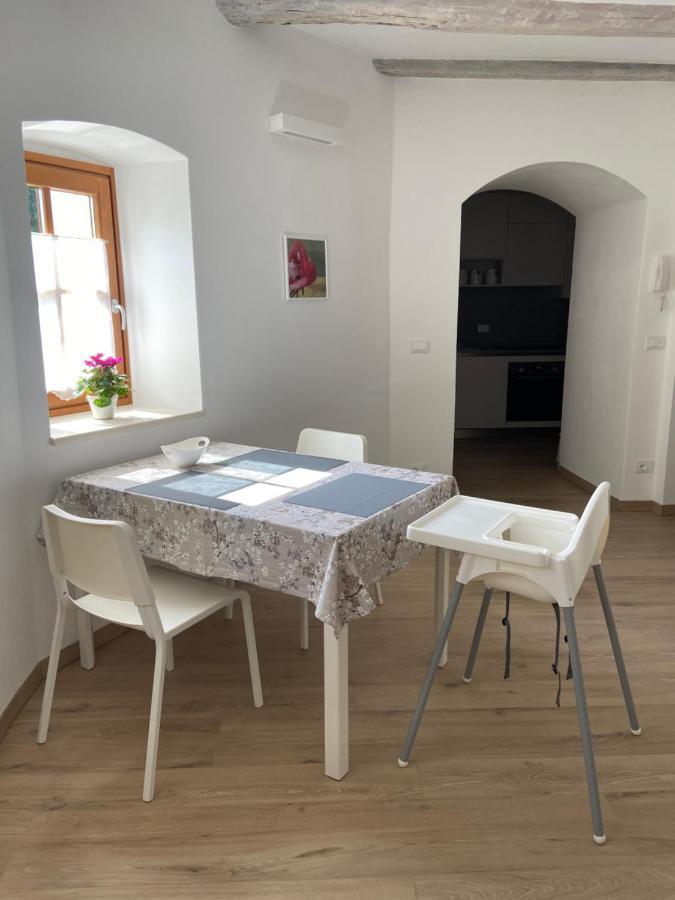 Appartamento Borgo San Tomaso, Tra Storia E Natura โรเวเรโต ภายนอก รูปภาพ